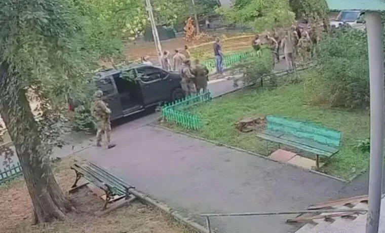 Першим вогонь під час конфлікту СБУ та ГУР відкрив боєць підрозділу «Тимура» Сергій Іванов, – УП