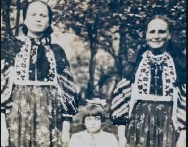 Родинні світлини з Іване-Золотого