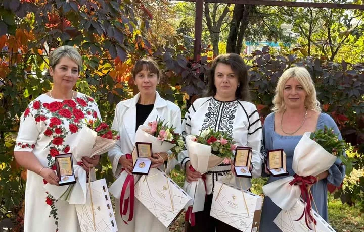 мати-героїня