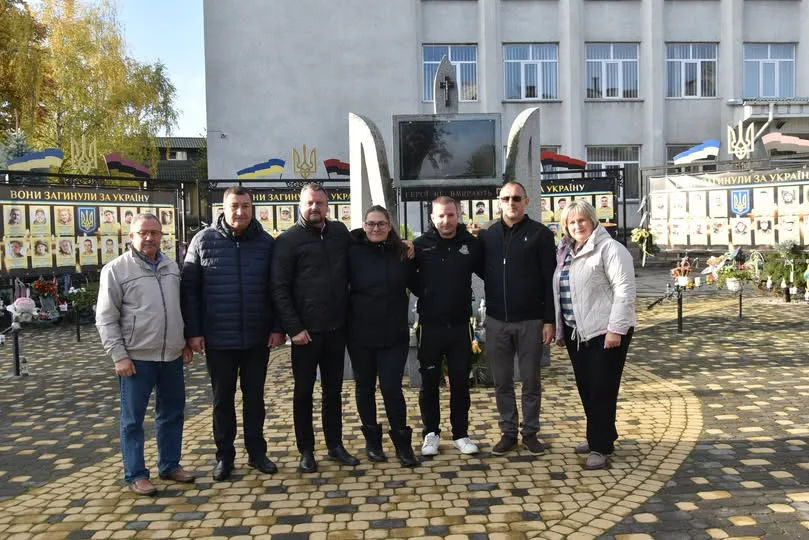 теребовля французька волонтерка