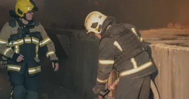 Атака на Київ: пожежа в 5‑поверховому будинку, постраждалі