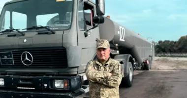 Будні паливозаправника: як працює авіація на Тернопільщині