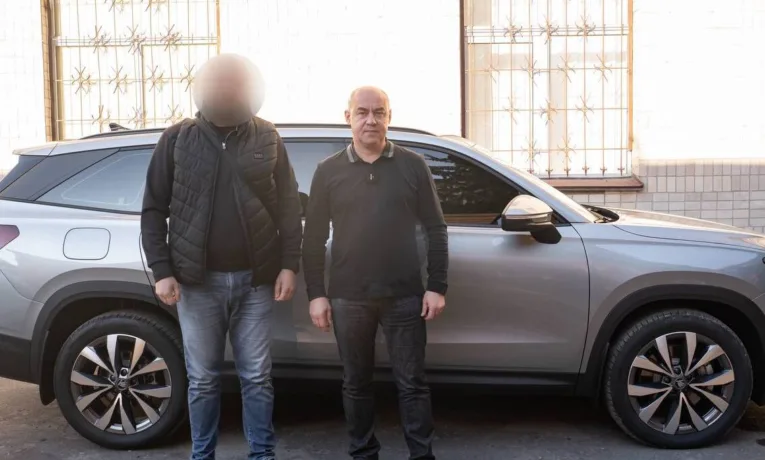 Тернопіль передав автомобіль ССО