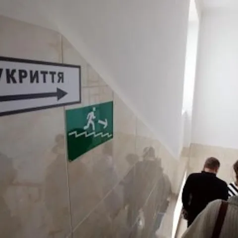 Кличко закликав до беззаперечного будівництва укриттів у Києві