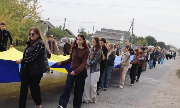Віктор Комаринець