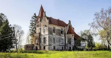 Палац в Личківцях.