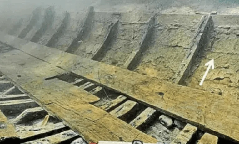 На дні Чорного моря знайшли античний корабель