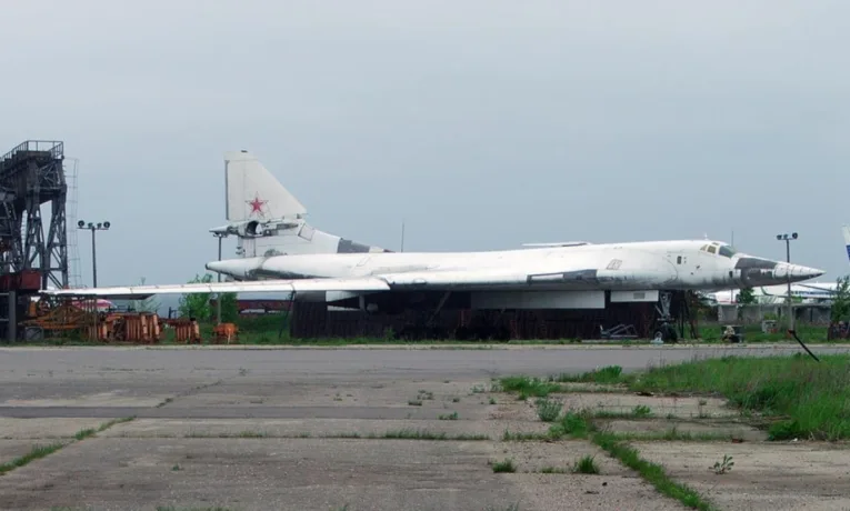 РФ скоротила плани виробництва бомбардувальників Ту-160М