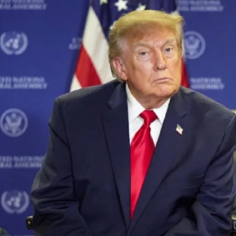 Сенатори США розкритикували імовірну угоду Трампа з Путіним