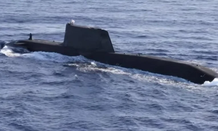Три субмарини Британії одночасно вийшли в море