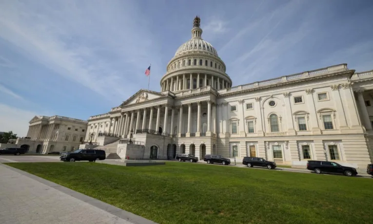 Військова допомога США Україні: прогнози після виборів